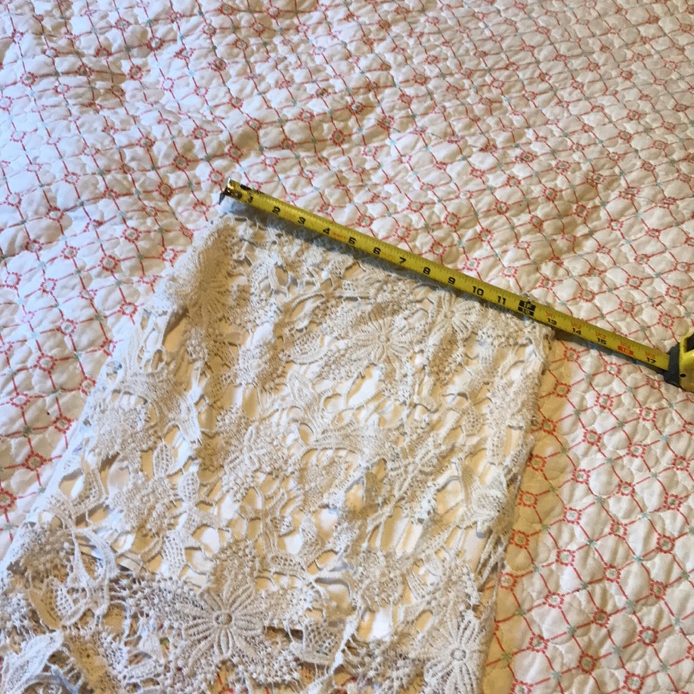 Lace pencil skirt - Picture 4 of 6